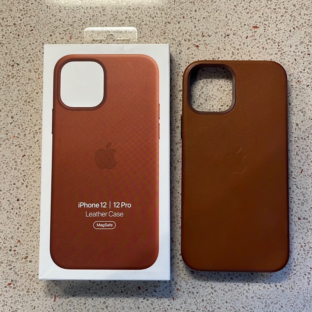 Apple 12/12Pro Leather Case